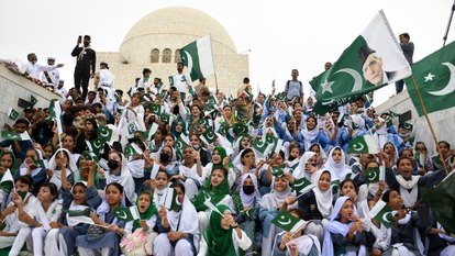 Pakistan'da bağımsızlığın 76. yılı kutlanıyor