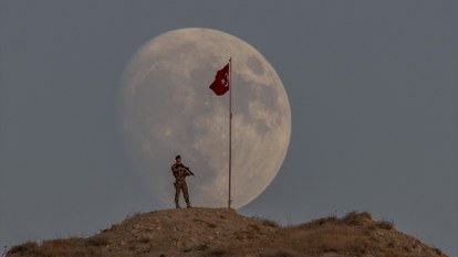 Türk askeri ve Süper Ay