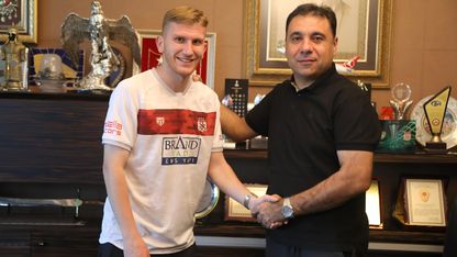 Fenerbahçe'de dört genç futbolcu kiralık gönderildi