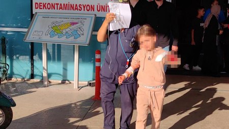 Bursa'da oyun sırasında 6 yaşındaki çocuğun 3 parmağı koptu