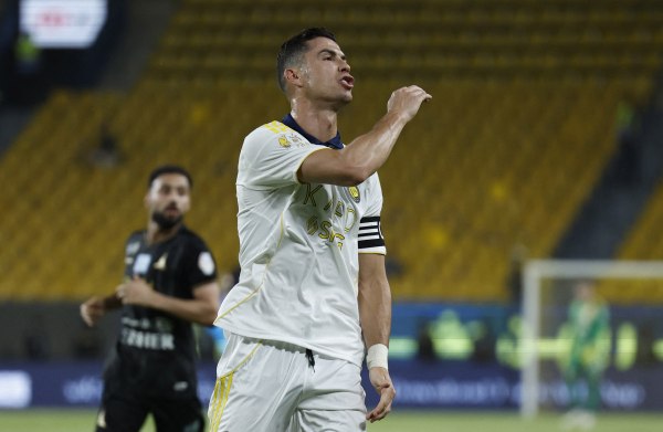 Cristiano Ronaldo'dan dikkat çeken paylaşım: Kupasız veda ediyor