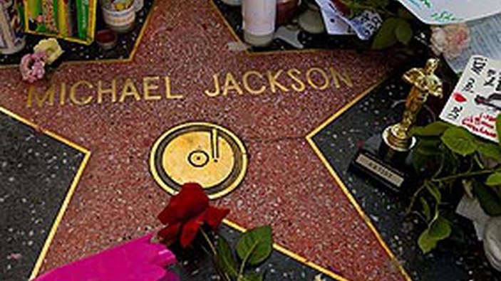 Michael Jackson kimdir