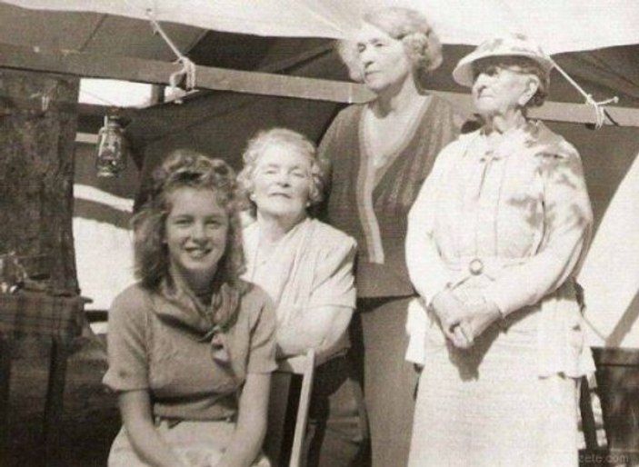 Ünlülerin görülmemiş fotoğrafları