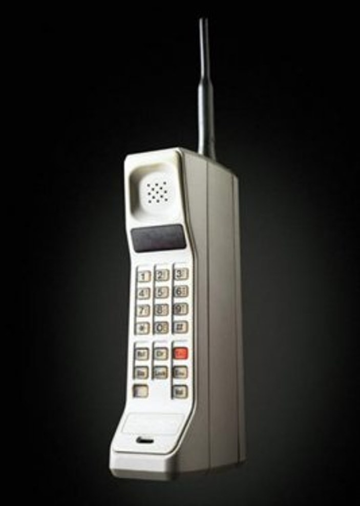 1983-2011' den cep telefonunun evrimi