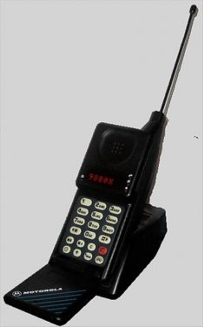 1983-2011' den cep telefonunun evrimi
