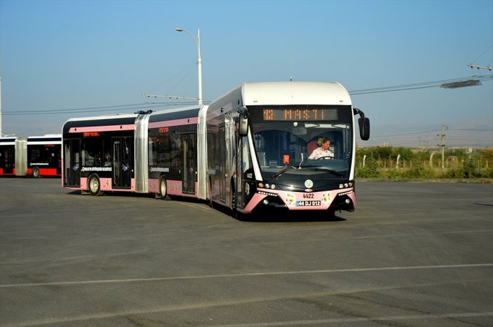 Malatya'da pembe trambüs uygulaması