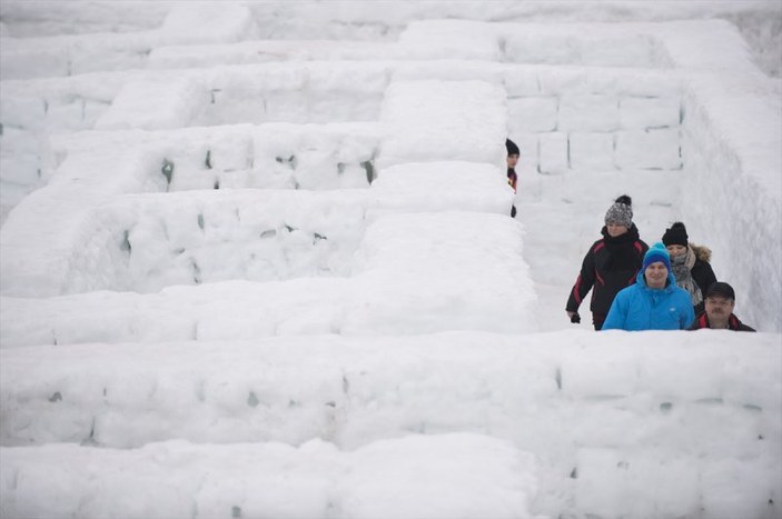 Dünyanın en büyük kar labirenti Polonya'da 
