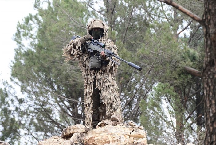 TSK'nin keskin nişancıları Afrin'de