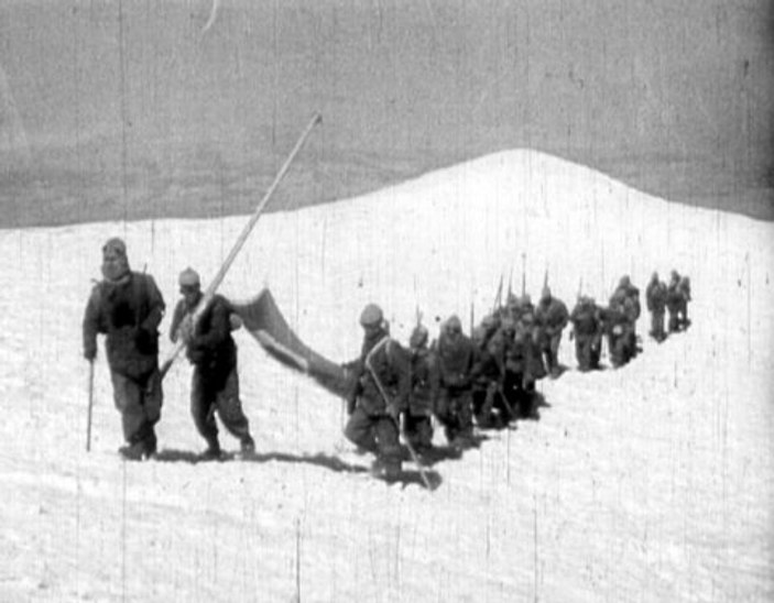 Mehmetçik'in 70 yıl önce yaptığı tatbikat