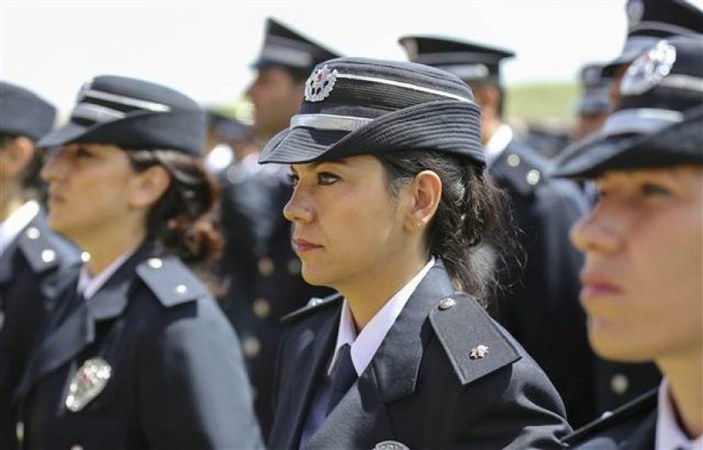 999 komiser yardımcısı Polis Akademisi'nden mezun oldu