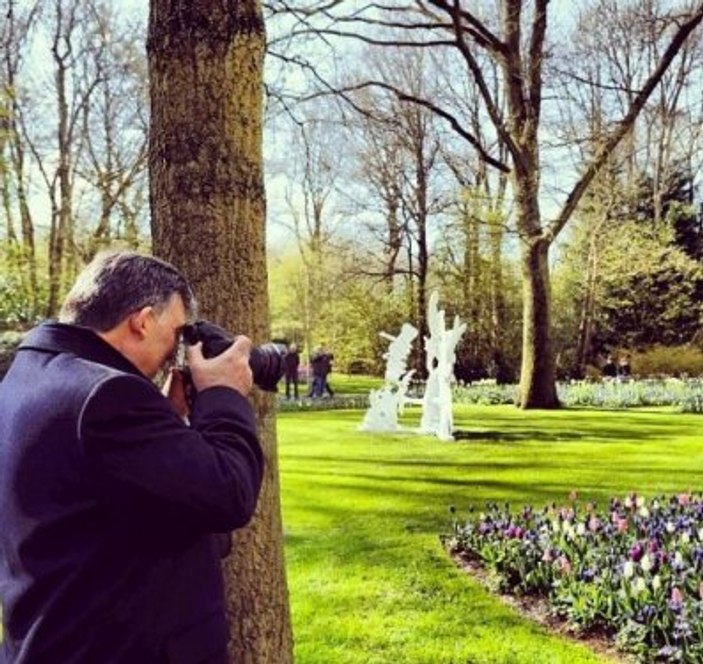 Abdullah Gül Hollanda'da fotoğrafçılığa soyundu