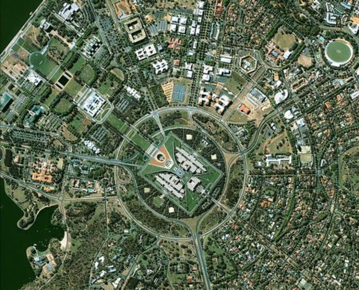 En iyi planlanmış şehirlerin uzaydan görüntüleri