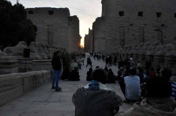 Karnak Tapınağı'na 'kış güneşi' vurdu