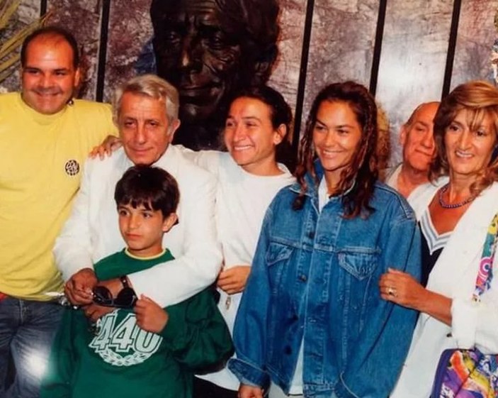 Fotoğraflarla usta tiyatrocu Nejat Uygur