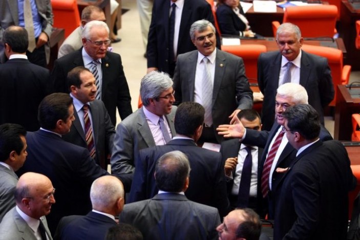 Meclis'te Atatürk kavgası 