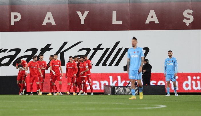Trabzonspor, geriden gelerek turladı