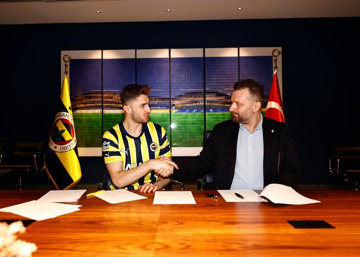 Fenerbahçe, İsmail Yüksek'in sözleşmesini uzattı