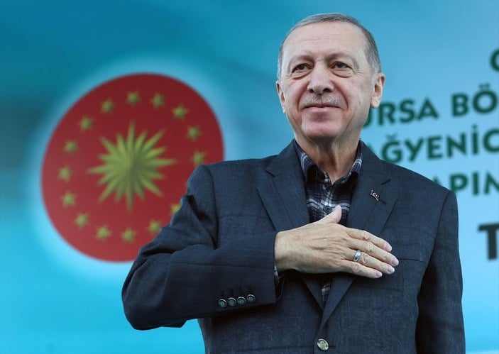 Cumhurbaşkanı Erdoğan Bursa'da coşkulu kalabalığa seslendi