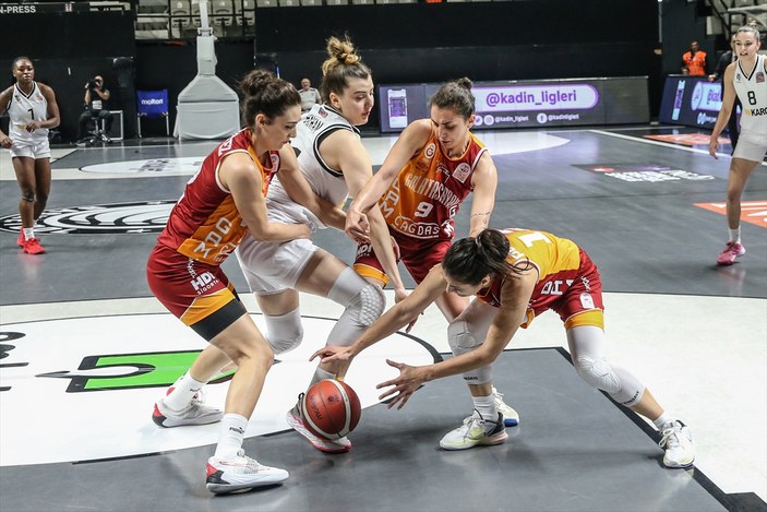 Kadınlar derbisinde Galatasaray, Beşiktaş'ı yendi