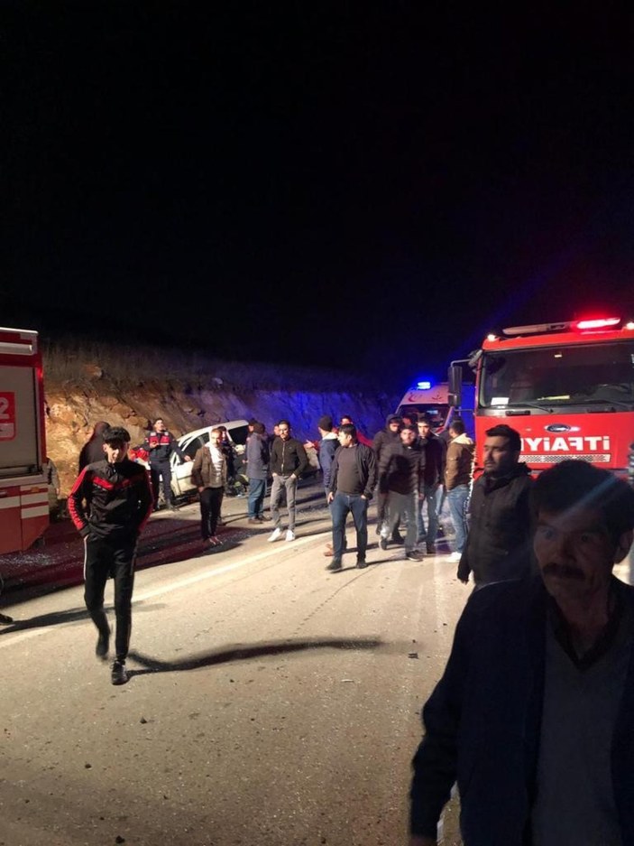 Gaziantep-Nizip yolunda feci kaza: 1 ölü, 6 yaralı #5