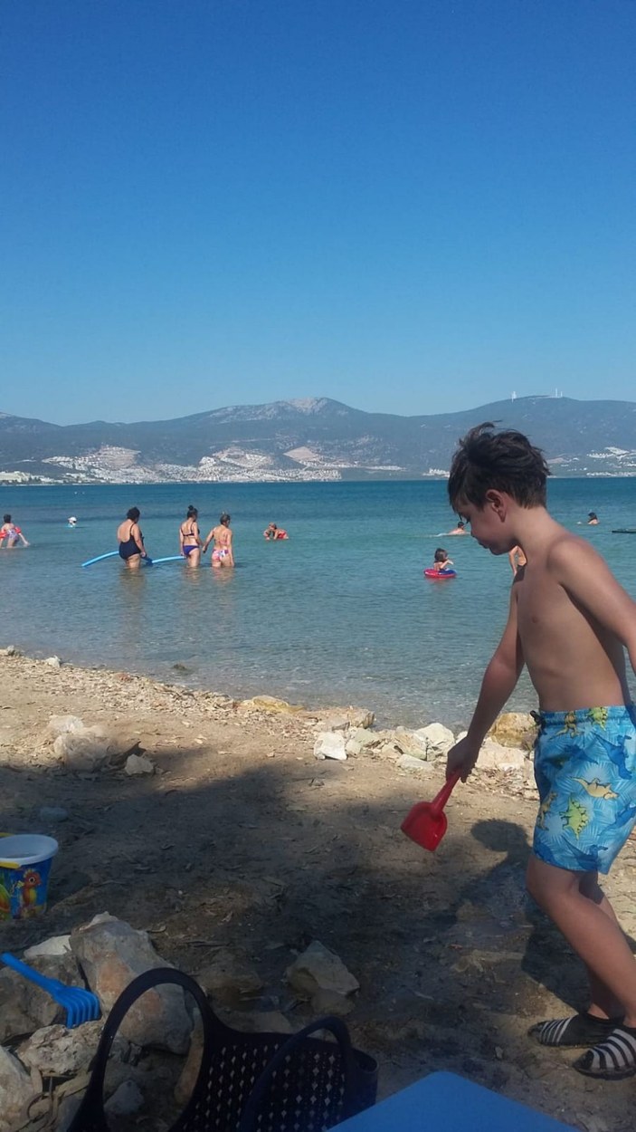 Aydın plajları sezonun son günlerinde yüzde yüz doluluk yaşadı -10