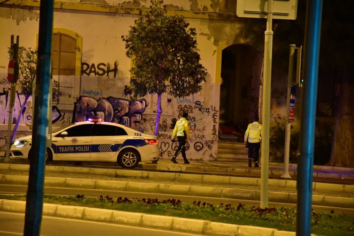 İzmir polisinden yürek ısıtan görüntüler  -1