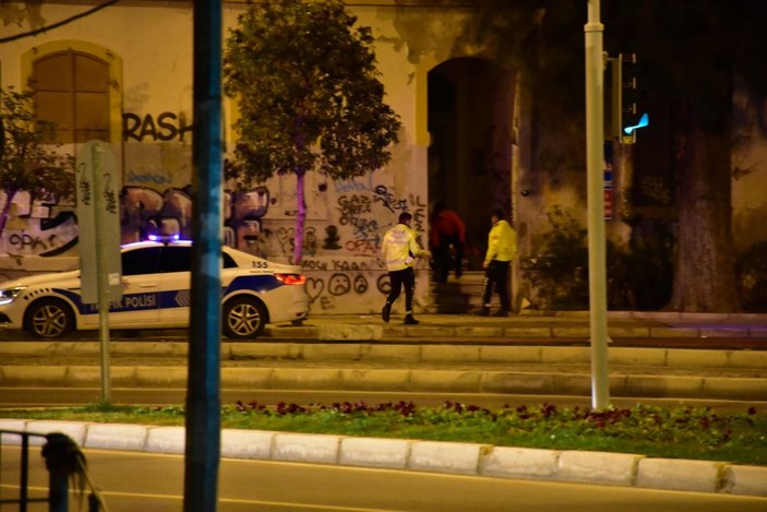 İzmir polisinden yürek ısıtan görüntüler  -3