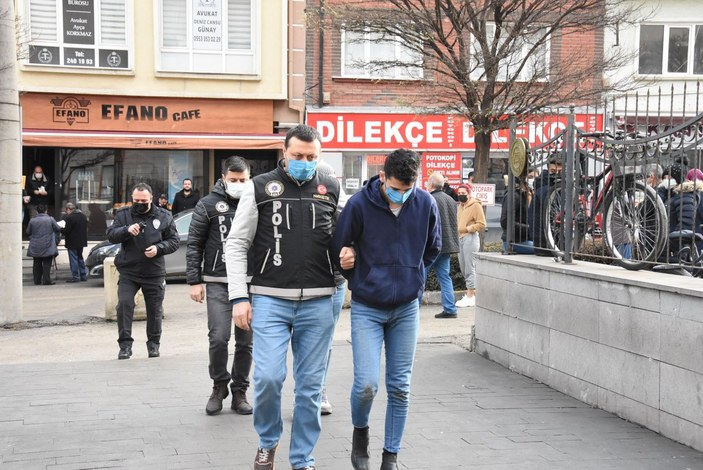 Eskişehir’de uyuşturucu operasyonu: 5 gözaltı -4