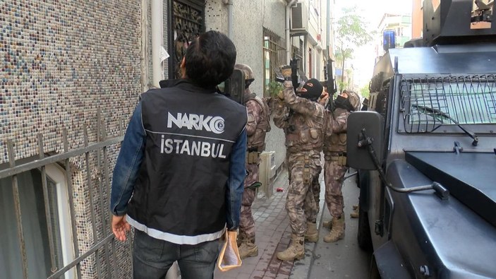 İstanbul ve Ankara merkezli Türkiye genelinde uyuşturucu operasyonu: çok sayıda gözaltı var  -1