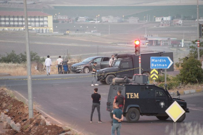 Diyarbakır'da bombalı araçla eylem hazırlığı önlendi; bombanın imha anı kamerada / Ek fotoğraflar -5