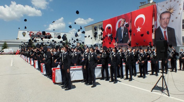 Yozgat’ta 389 polis adayı yemin ederek diploma aldı -1