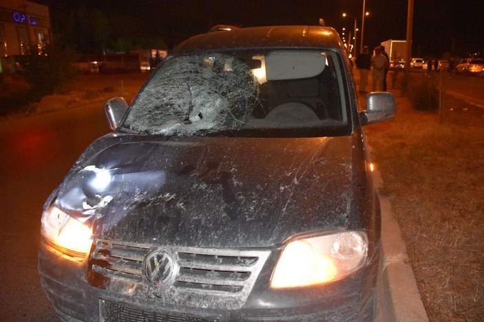Hafif ticari aracın çarptığı 15 yaşındaki Azra Nur, ağır yaralandı -4