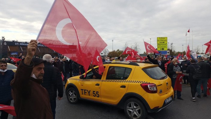 Taksiciler'den UKOME öncesi Yenikapı'da eylem -1