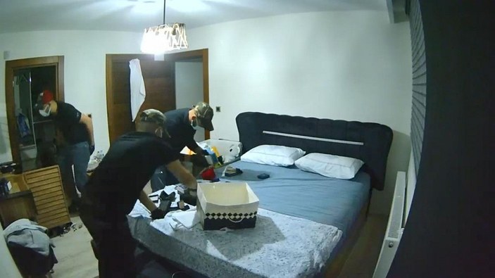 Eve giren hırsızlar bebek kamerasından belirlendi, şebeke çökertildi -2