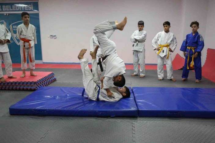 Şanlıurfa’da judonun yeni şampiyonları yetiştiriliyor