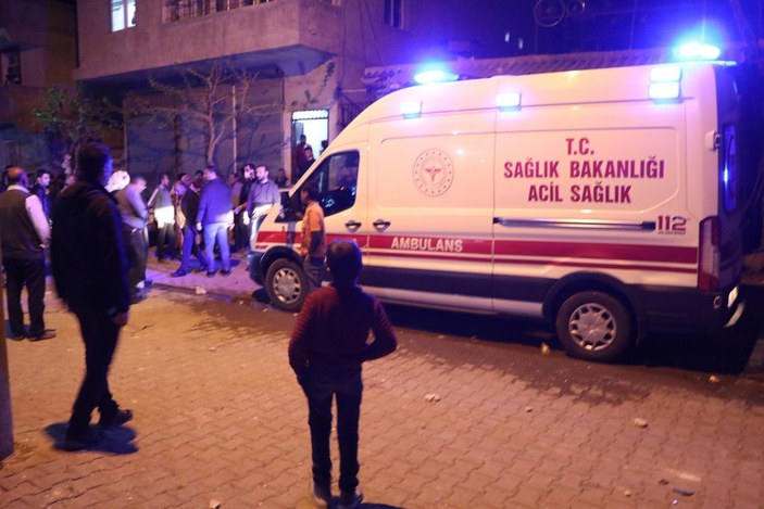 Şanlıurfa'da çocukları tartışan aileler birbirine girdi: 14 yaralı, 4 gözaltı -9