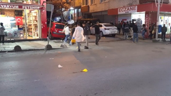 Sultangazi’de bebeğiyle yürüyen kadına silahlı saldırı