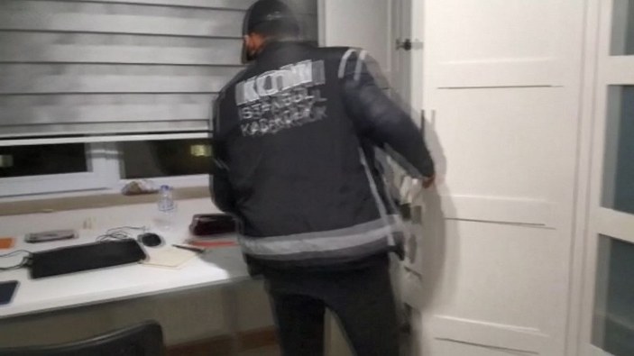 İstanbul merkezli 8 ilde FETÖ operasyonu: 22 gözaltı -1