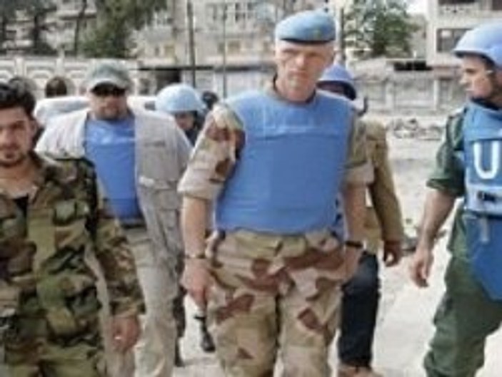 Suriye'de BM konvoyu yakınlarında patlama