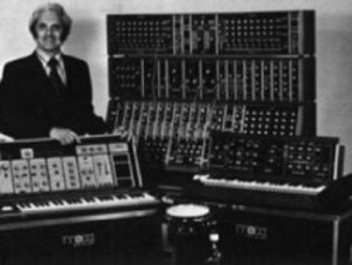 Robert Arthur Moog kimdir