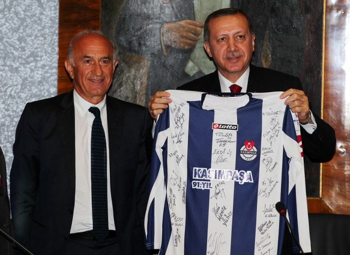 Erdoğan Kasımpaşalı futbolcuları kabul etti