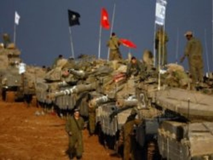 İsrail askerleri sperm fabrikalarına koşuyor