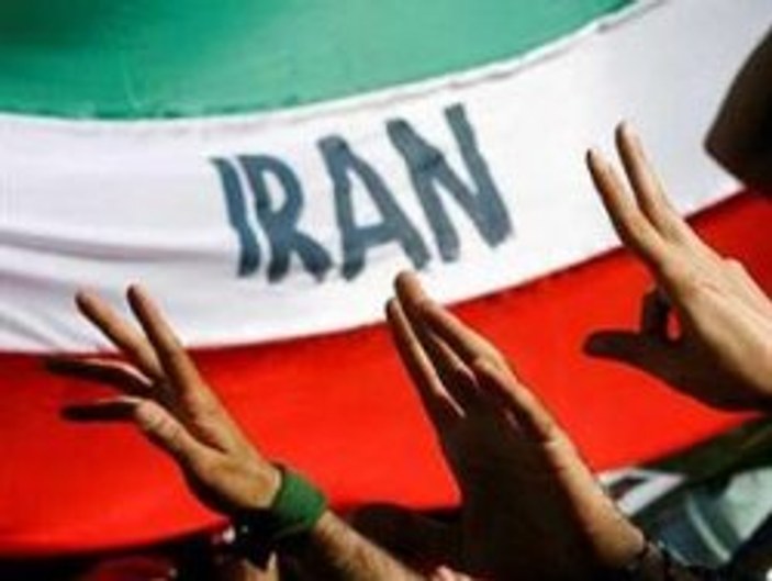 İran: Türkiye de kimyasal silahlarını teslim etsin