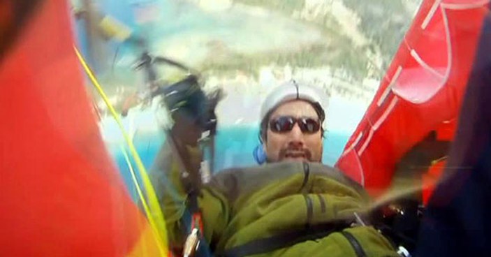 Yamaç paraşütü yapan pilotun ölüm-kalım savaşı
