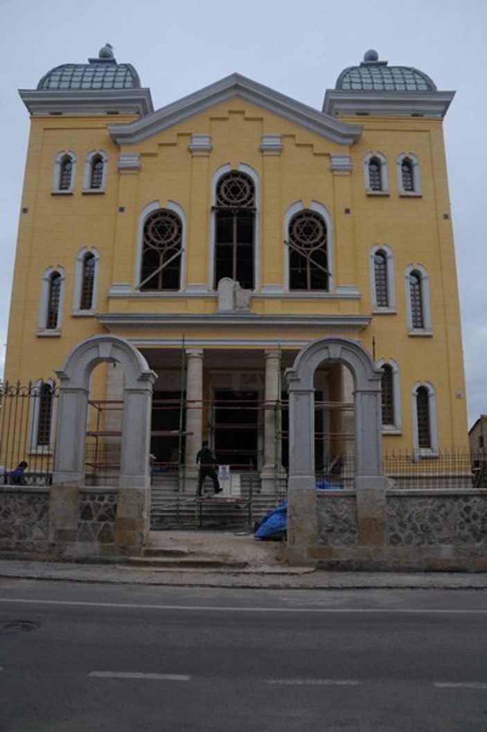 Edirne Valisi'ne sinagog yanıtı