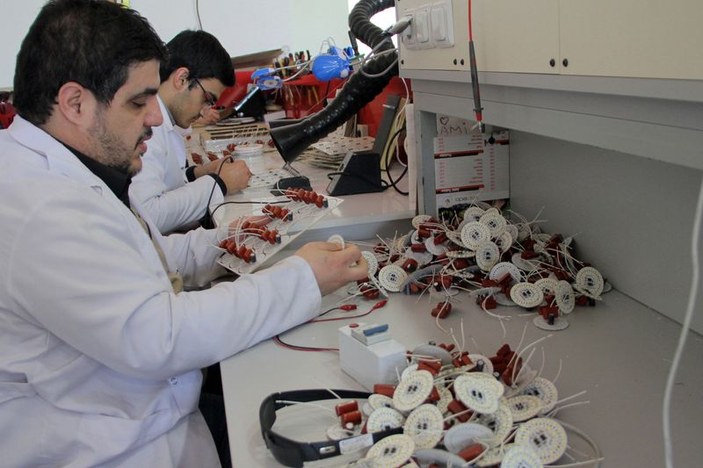 Elazığ'da robot teknolojisiyle led ampul üretilecek