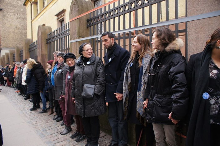Norveç'te göçmenlerden birlik mesajı