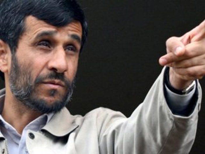 Hamaney'den Ahmedinejad'a izin çıkmadı