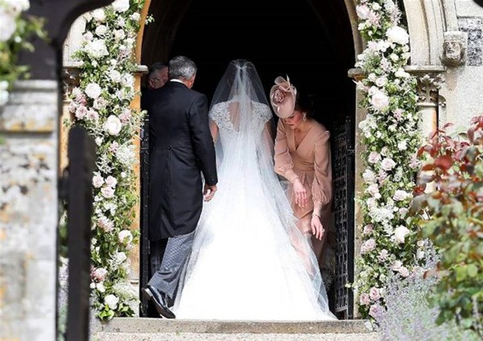 Dünyanın gözü Pippa Middleton'ın düğününde