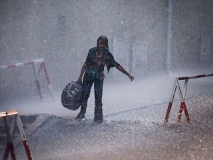 Meteoroloji'den Artvin ve Rize'ye sağanak uyarısı